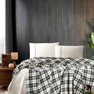 plaid black